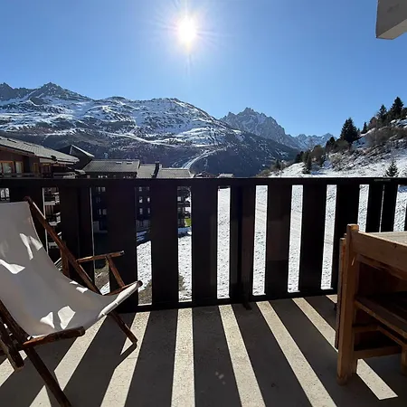 Meribel Mottaret E5 - Pied Des Pistes Et Face Aux Montagnes